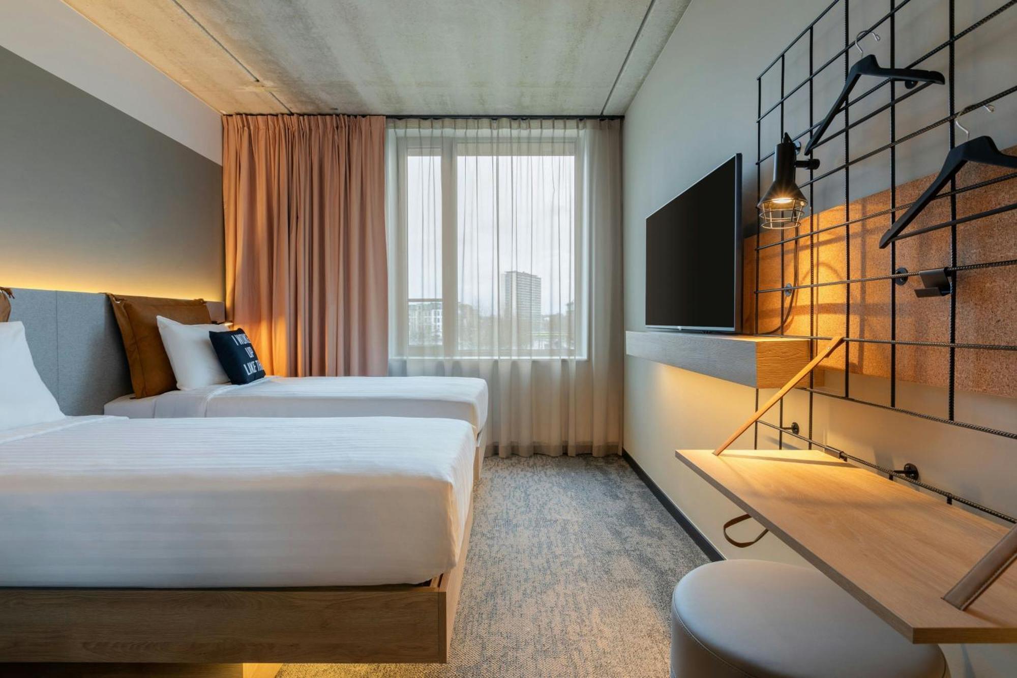 Hotel Moxy Amberes Exterior foto